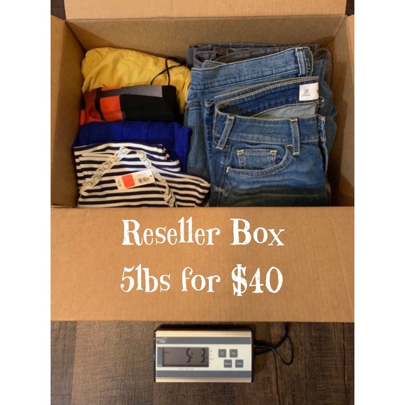 5 lb Reseller Women’s Clothing Box - Picture 1 of 2